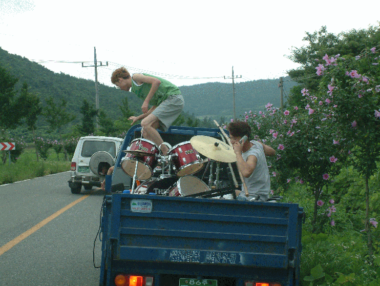 DSCF046.gif