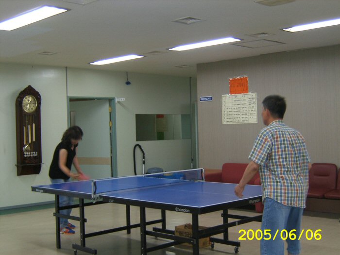051.jpg