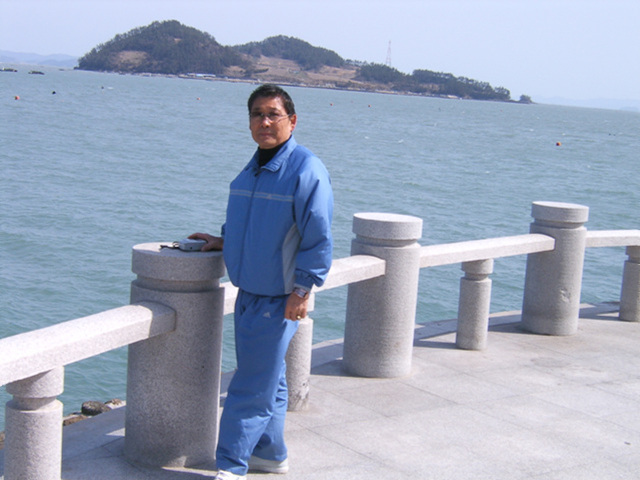 a044.jpg
