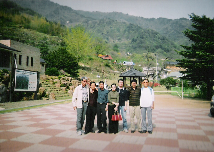 31-002.jpg