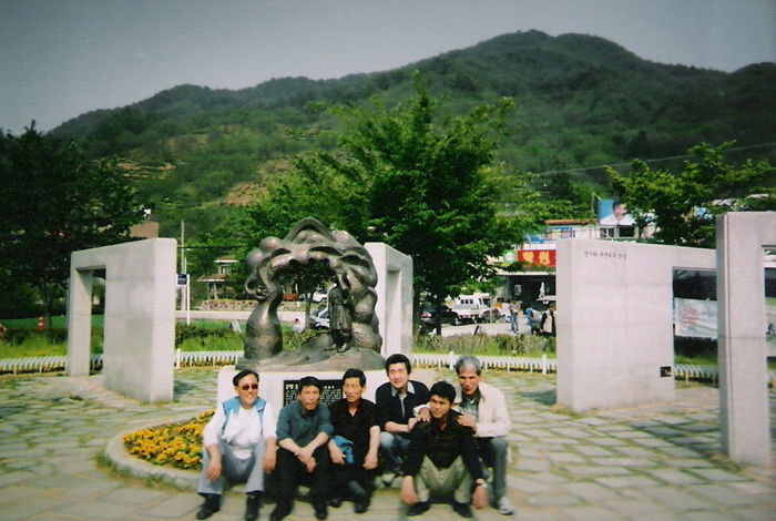 31-005.jpg