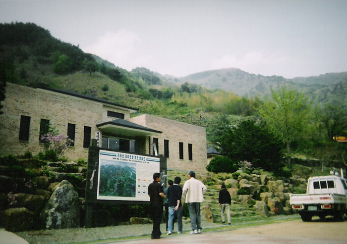 31-006.jpg